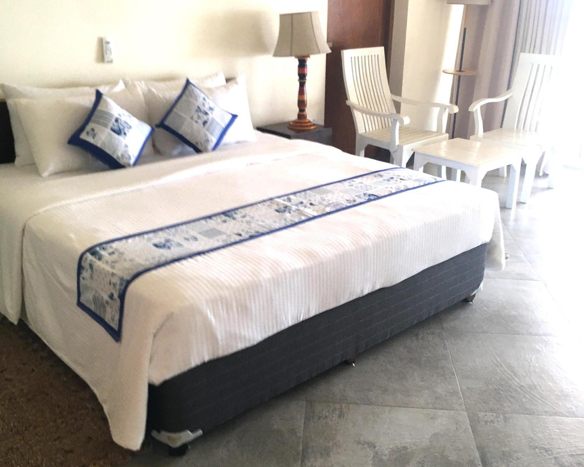 Arhimser Villa-Superb 4 Bedroom Beachfront For 8 In Ranna, Tangalle, Bb, Pool, Free Pick Up For 7 Night Stays Arriving Together, Serviced, Taxes Included Exterior foto