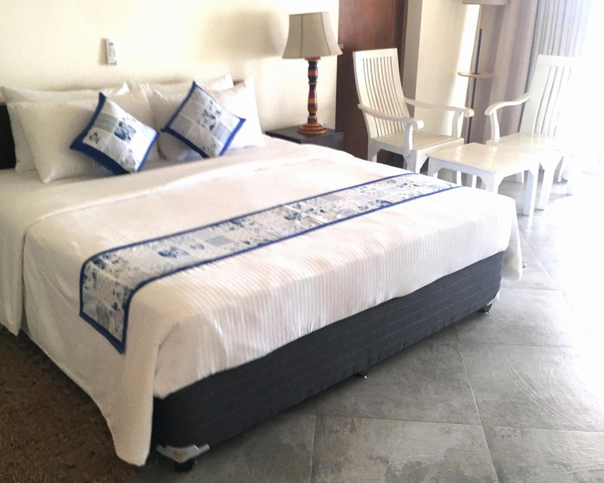 Arhimser Villa-Superb 4 Bedroom Beachfront For 8 In Ranna, Tangalle, Bb, Pool, Free Pick Up For 7 Night Stays Arriving Together, Serviced, Taxes Included Exterior foto