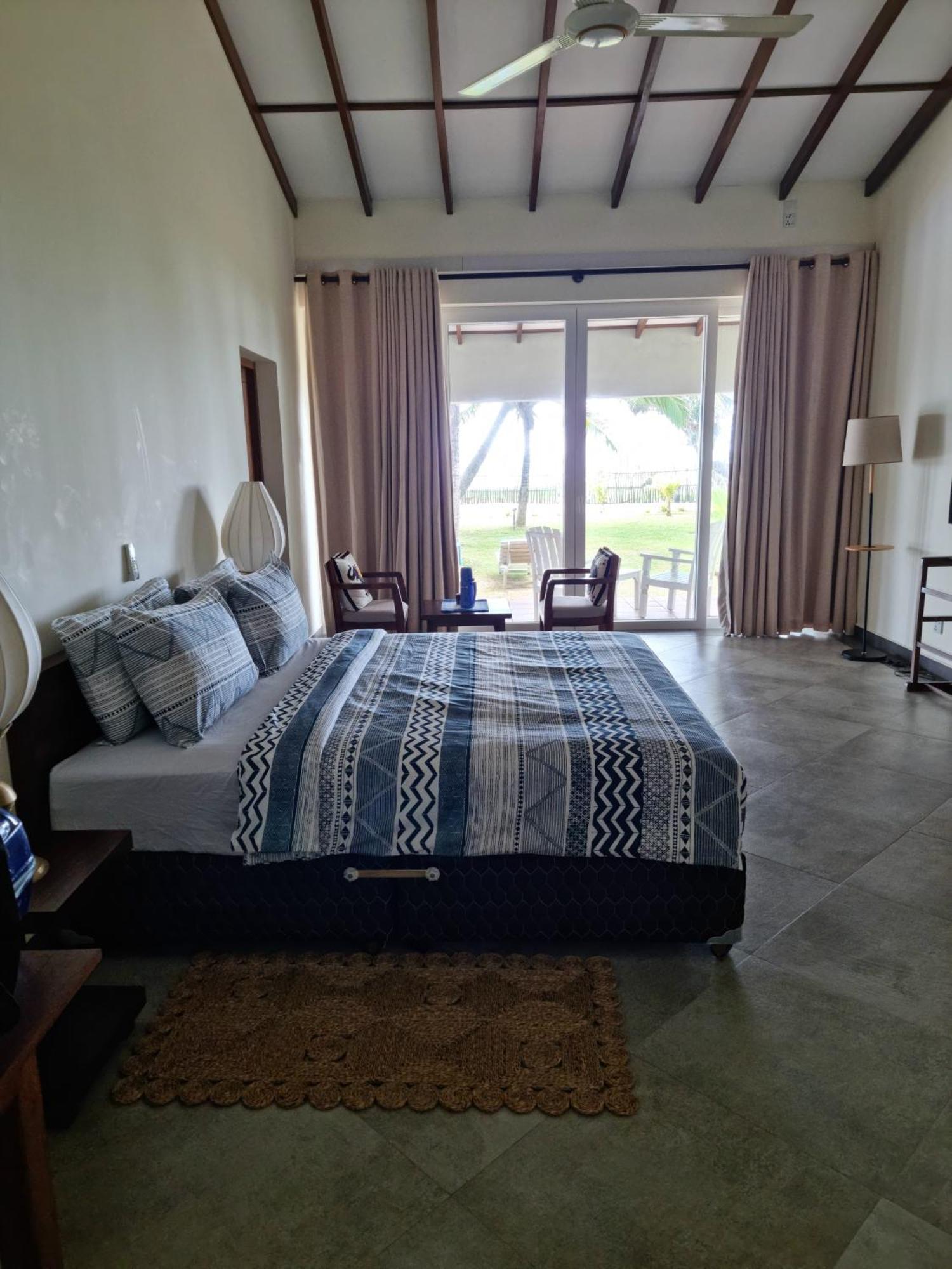 Arhimser Villa-Superb 4 Bedroom Beachfront For 8 In Ranna, Tangalle, Bb, Pool, Free Pick Up For 7 Night Stays Arriving Together, Serviced, Taxes Included Exterior foto